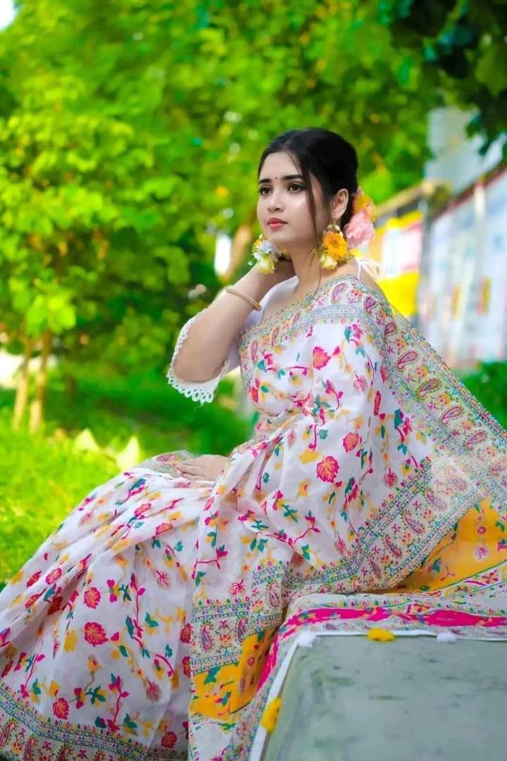Half Silk জামদানী শাড়ি + ফ্রি ব্লাউজ পিস--4303